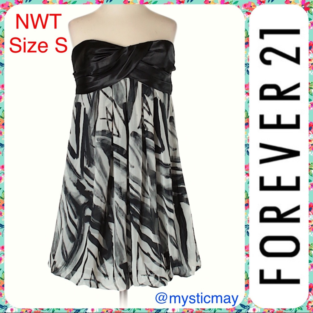 New FOREVER 21 Abstract Print w Black Satin Sweetheart Neck Mini Dress Size S